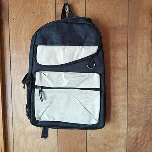 TCC Wireless Zone Backpack Black/Beige Daypack Travel School NEW